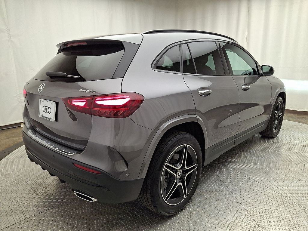Used 2025 Mercedes-Benz GLA 4MATIC SUV