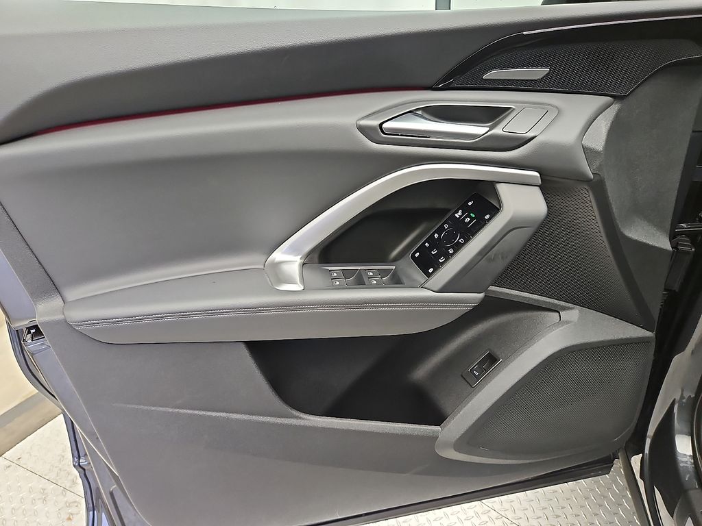 2025 Audi Q5 Premium Plus - Photo 13