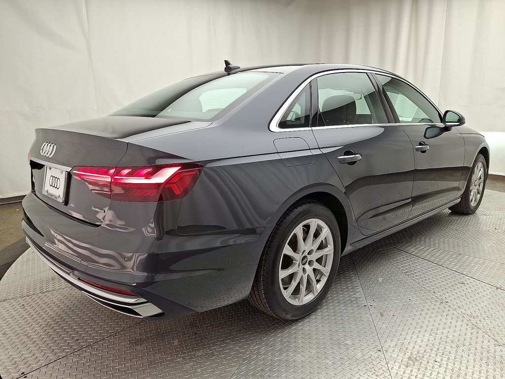 2023 Audi A4 40 Premium photo 3