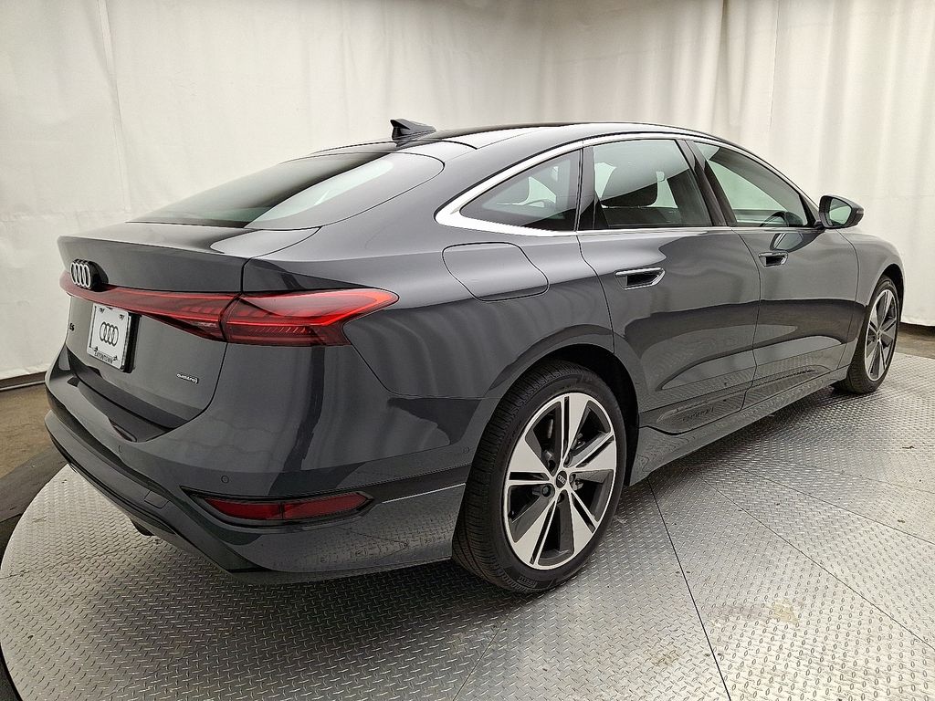 2025 Audi A6 Quattro Premium Plus photo 2