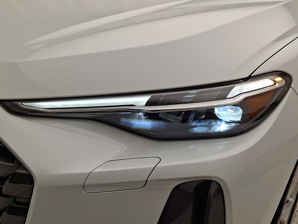 2025 Audi Q5 Premium Plus - Photo 9