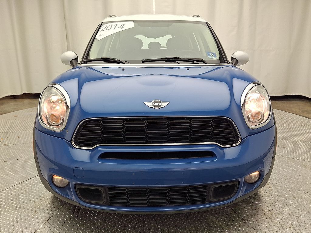 2014 Mini Cooper S ALL4 photo 2