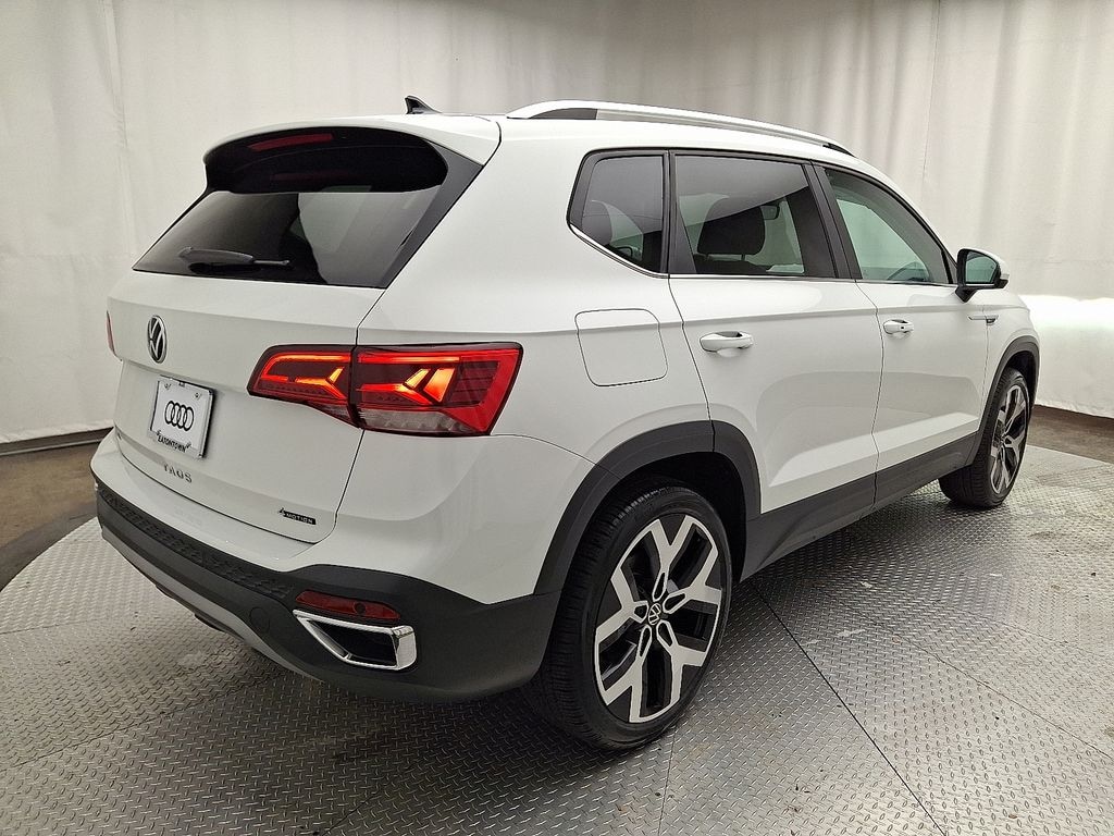 Used 2022 Volkswagen Taos 1.5T SEL SUV