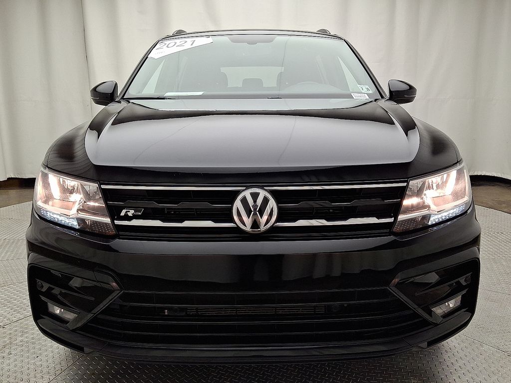 Used 2021 Volkswagen Tiguan SE R-LINE BLACK with VIN 3VV2B7AX2MM121737 for sale in Eatontown, NJ