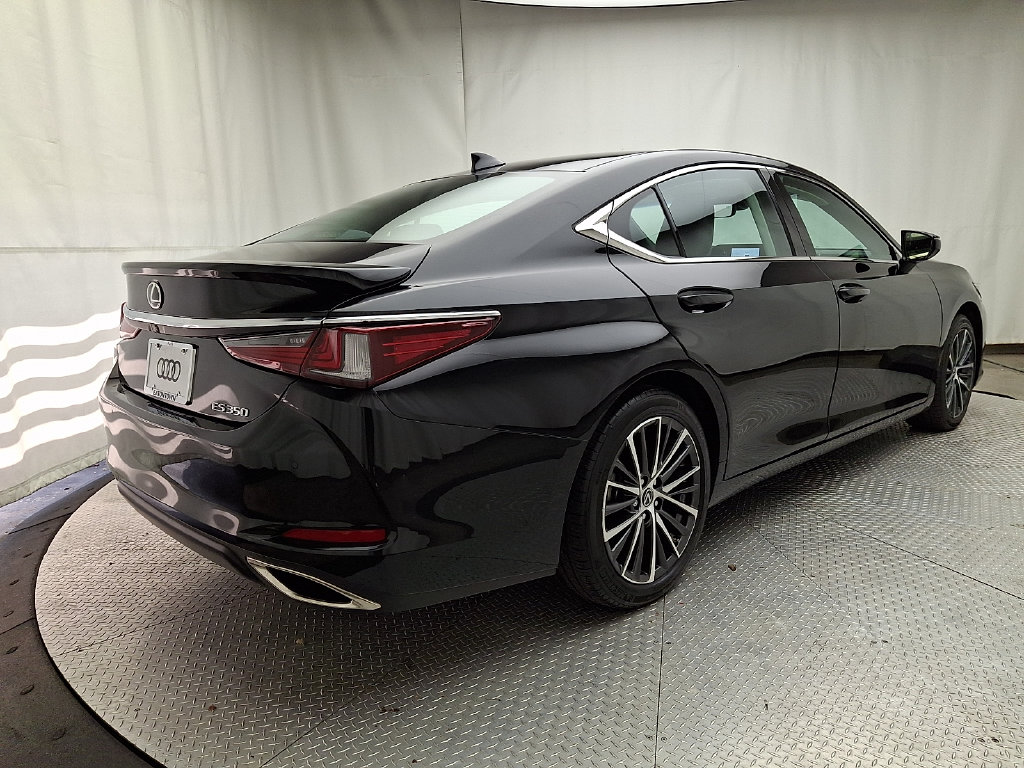 Used 2025 Lexus ES Base Sedan