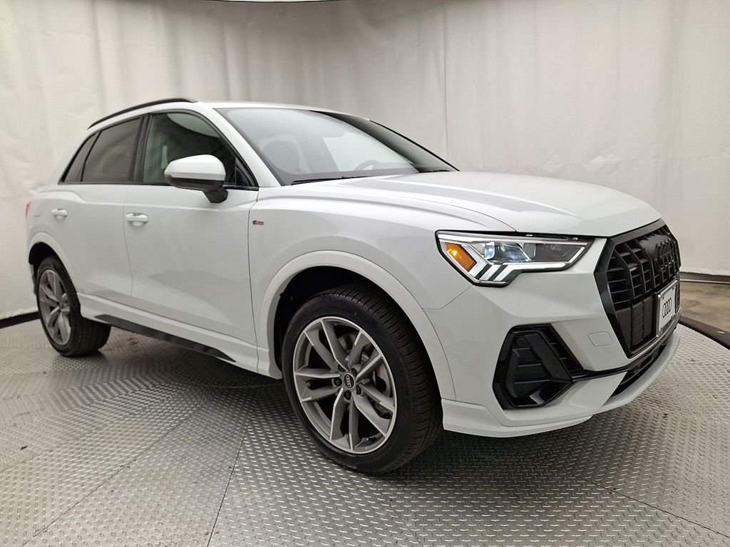 New 2025 Audi Q3 For Sale at Audi Eatontown | VIN: WA1DECF37S1105406