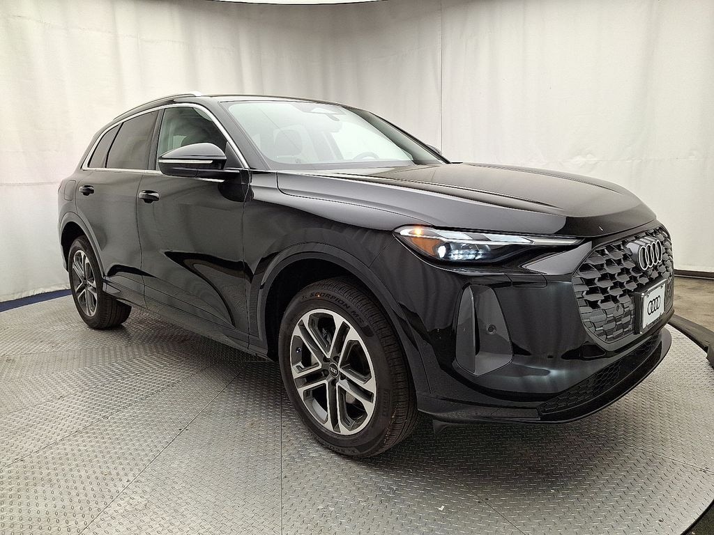 New 2026 Audi Q5 Premium SUV