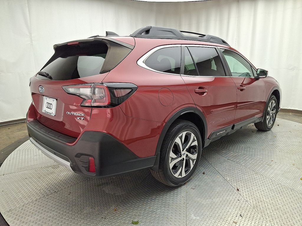 2020 Subaru Outback Limited XT photo 4