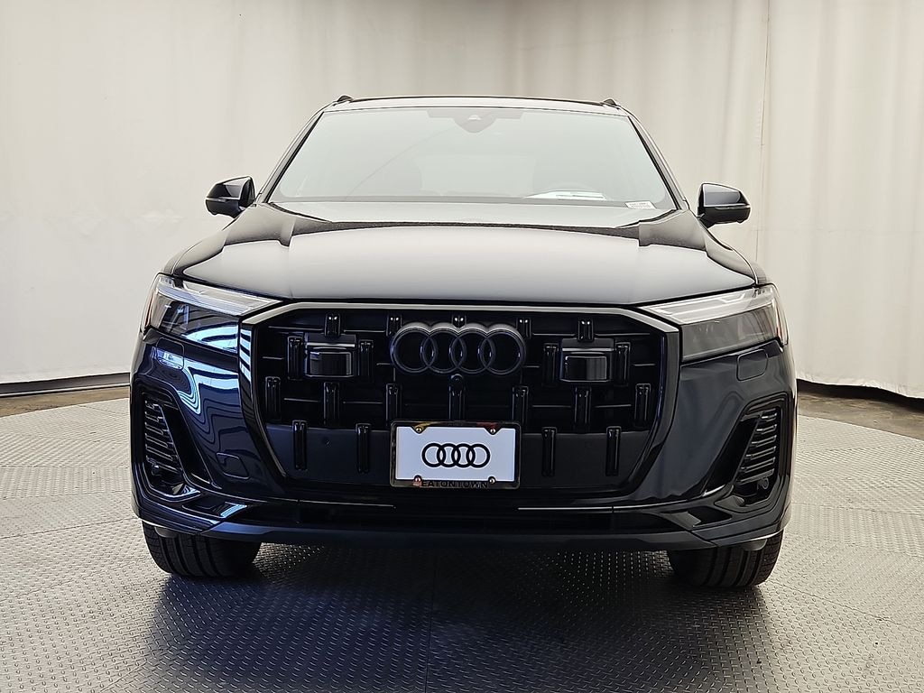 New 2026 Audi Q7 Premium SUV