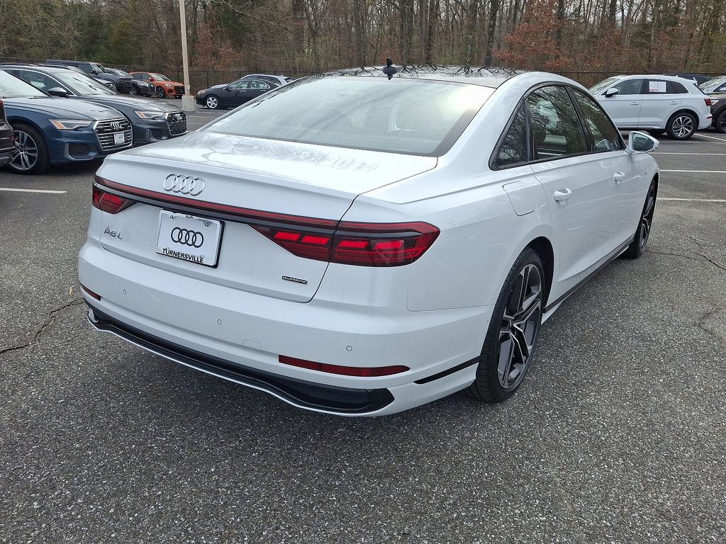 2025 Audi A8 L 55 photo 4