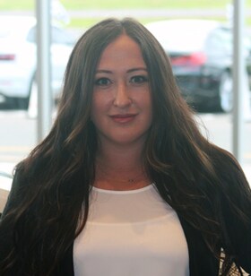 Staff member Alexandria Balsirow from ID_170fe9ee51d2