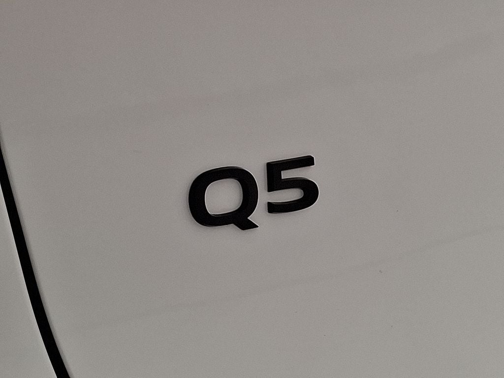 2025 Audi Q5 Premium Plus - Photo 15