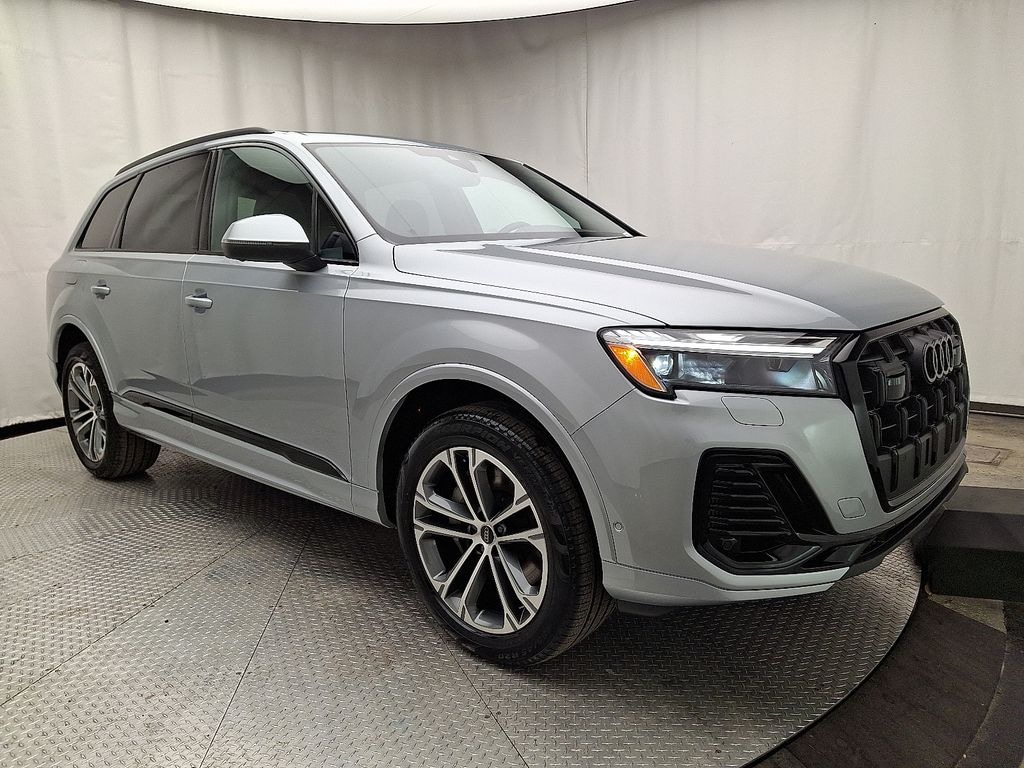 New 2026 Audi Q7 Premium SUV