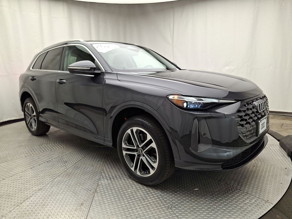 Used 2025 Audi Q5 2.0T Premium SUV