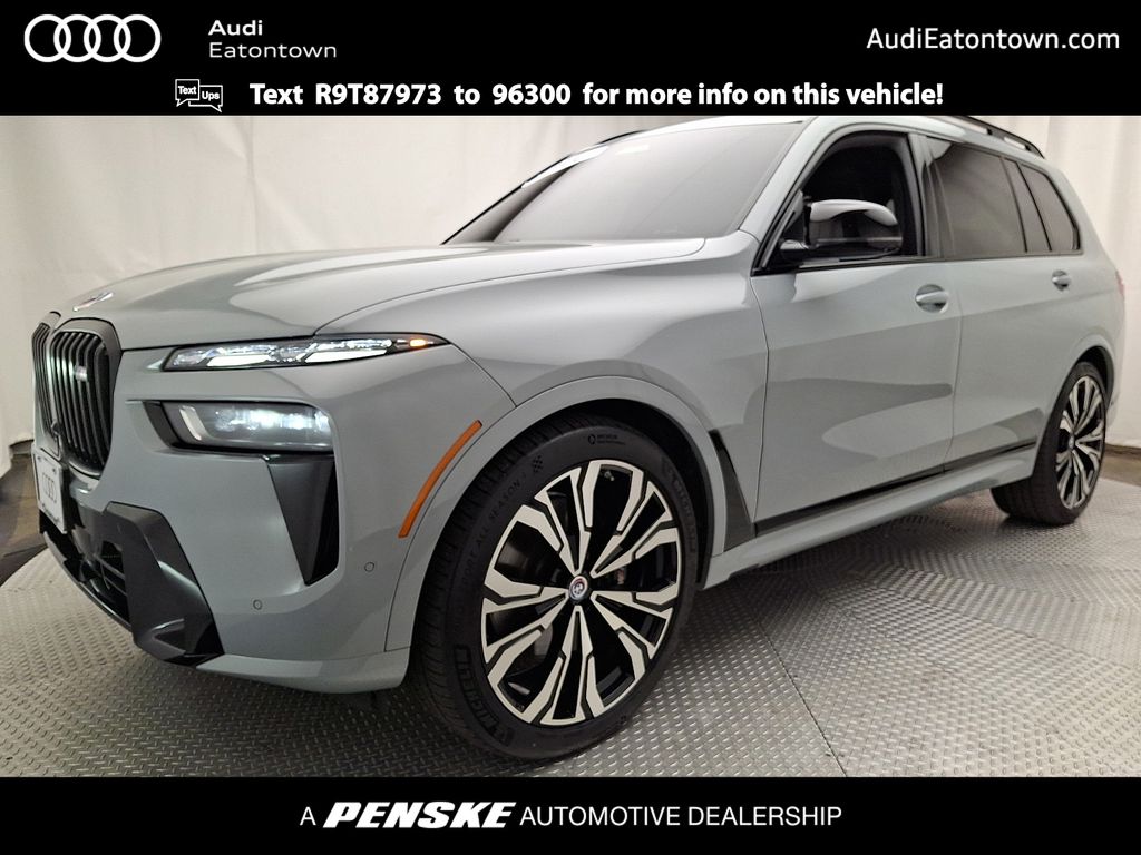 2024 BMW X7 M60i's photo