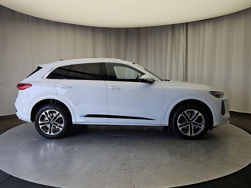 Used 2025 Audi Q5 2.0T Premium SUV
