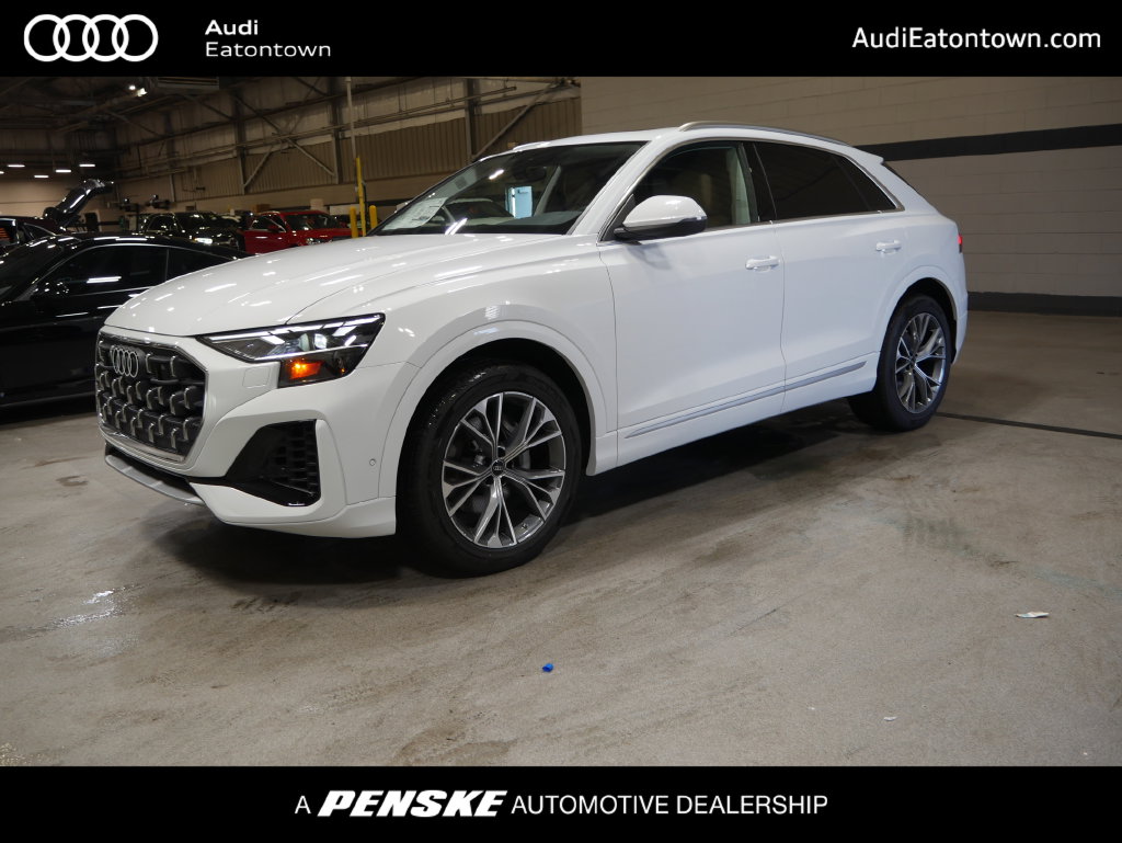 Audi Q8