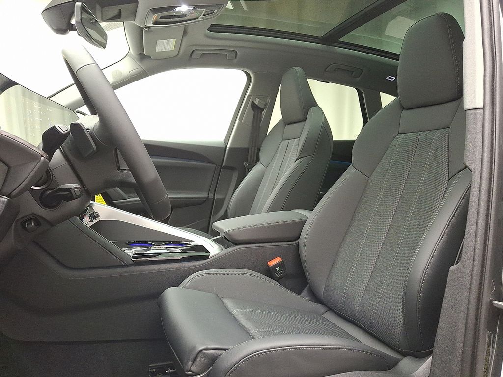 2025 Audi Q5 Premium Plus - Photo 8