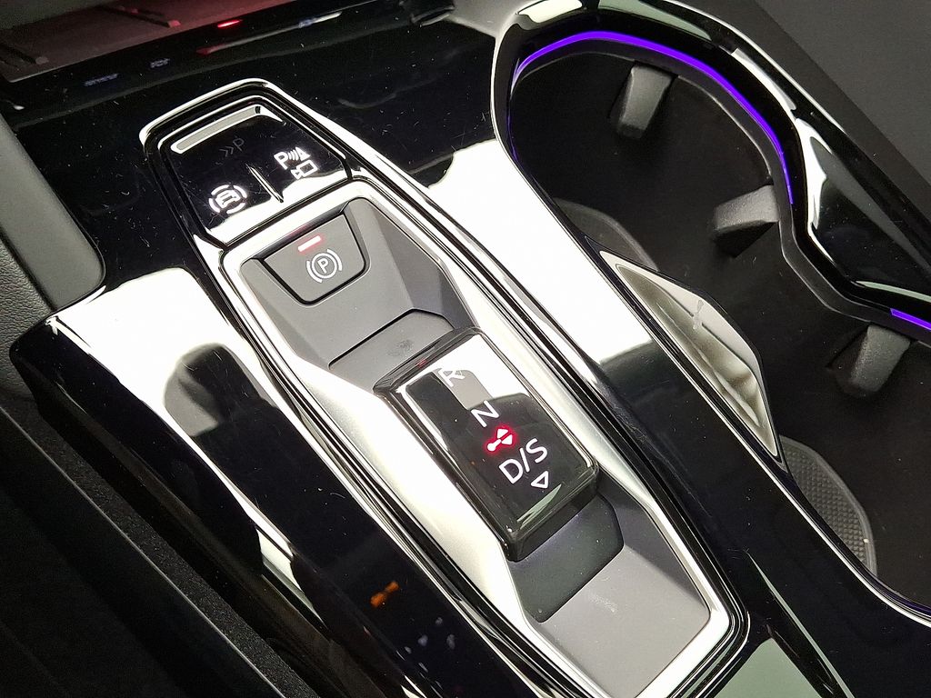 2025 Audi Q5 Premium Plus - Photo 10