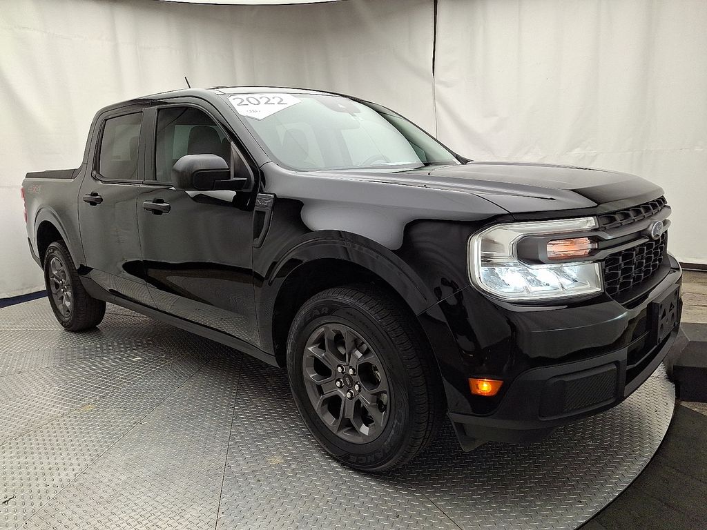 2022 Ford Maverick XLT photo 3