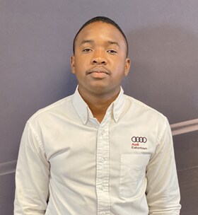 Staff member Denzil Johnson from ID_fd784cefef76