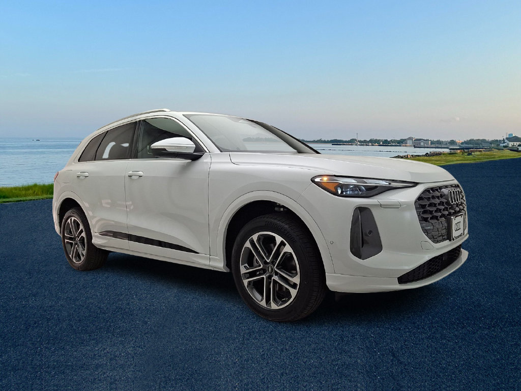 New 2026 Audi Q5 Premium SUV