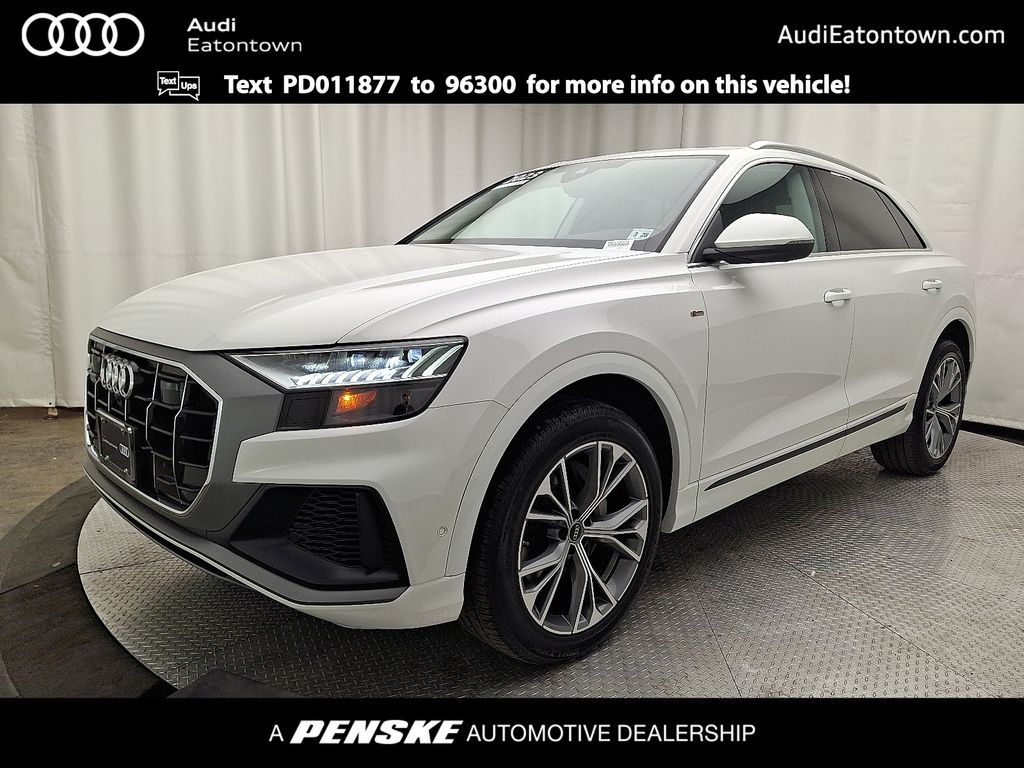 2023 Audi Q8 Premium Plus