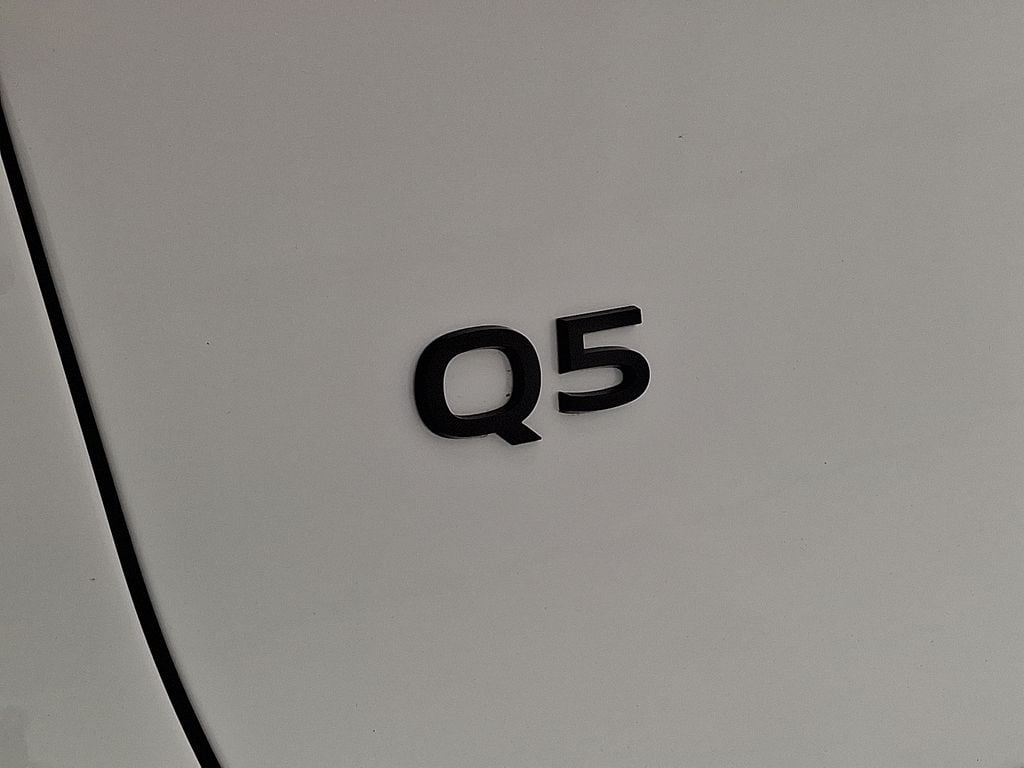 2025 Audi Q5 Premium Plus - Photo 15
