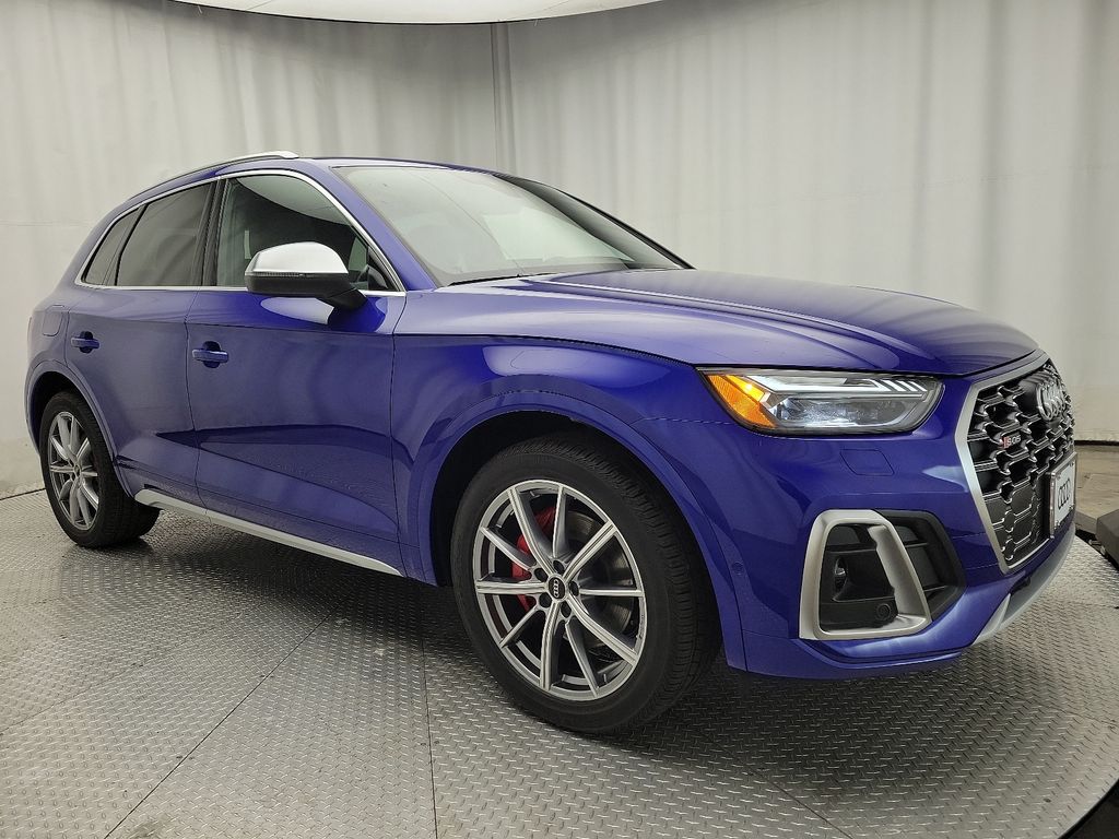 Used 2024 Audi SQ5 Prestige with VIN WA1C4AFY7R2043038 for sale in Eatontown, NJ