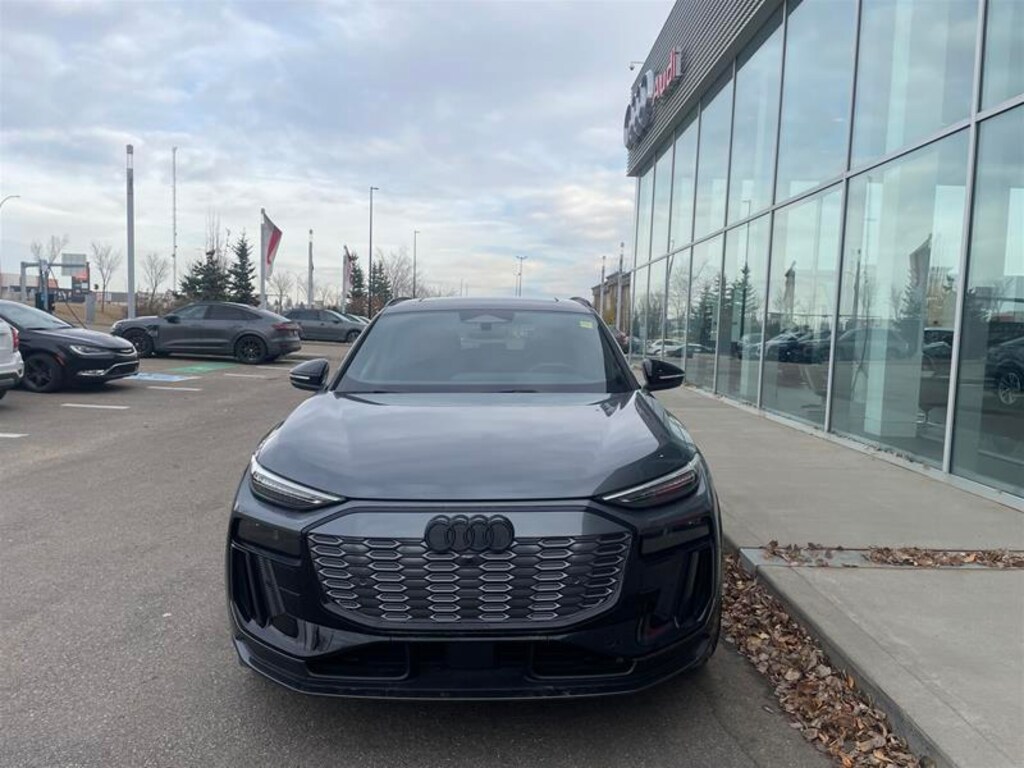 New 2025 Audi Technik SUV