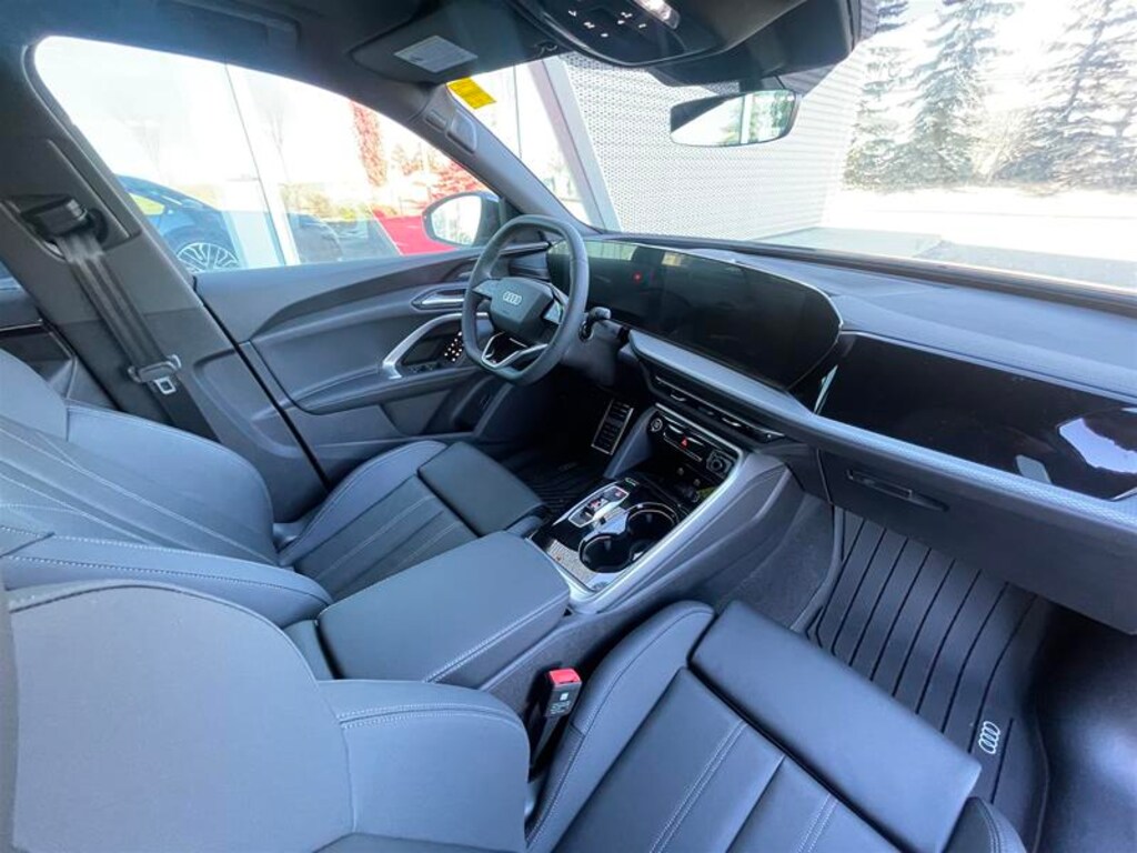 New 2025 Audi 2.0T Progressiv SUV