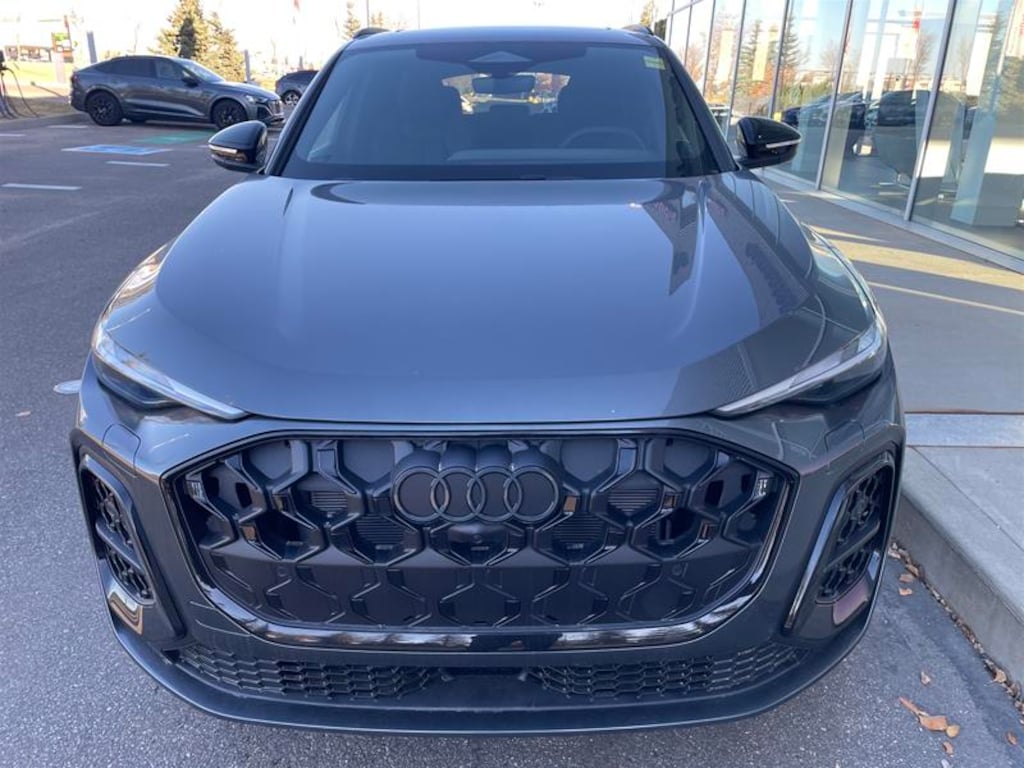 New 2025 Audi 2.0T SUV