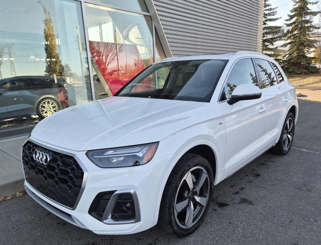 Certified 2024 Audi  45 Progressiv SUV