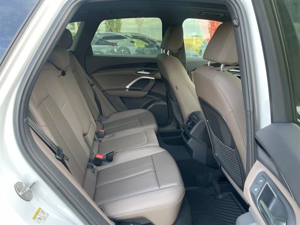 New 2025 Audi 2.0T SUV