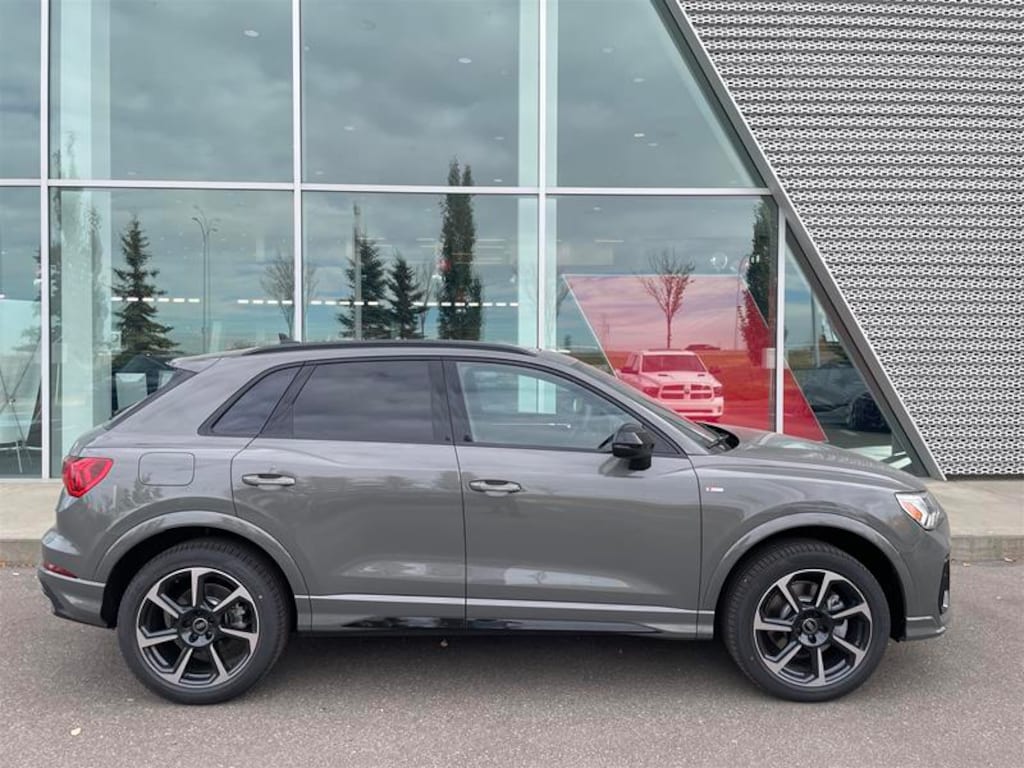 New 2025 Audi 45 Progressiv SUV