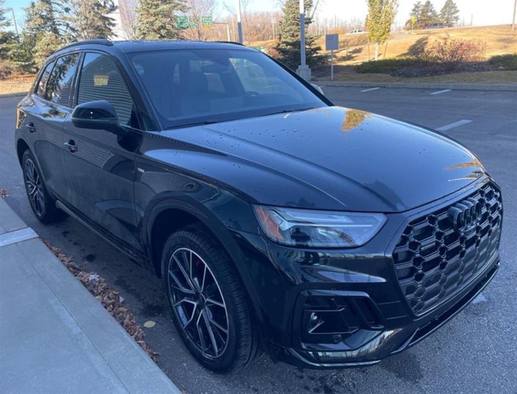 Certified 2025 Audi 45 Progressiv SUV