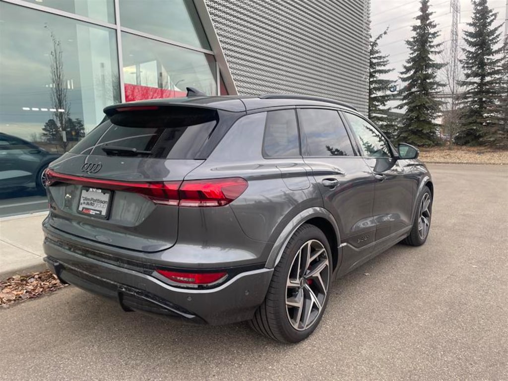 New 2025 Audi Technik SUV