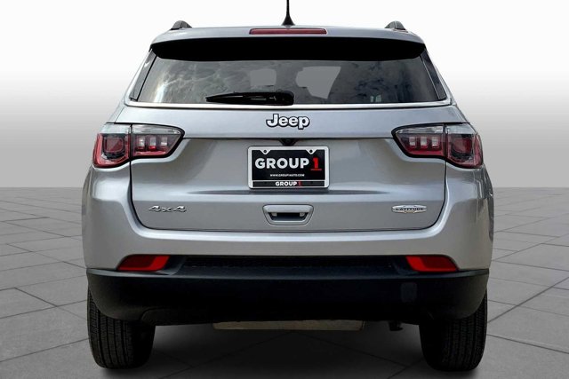 2019 Jeep Compass North Edition Latitude photo 3