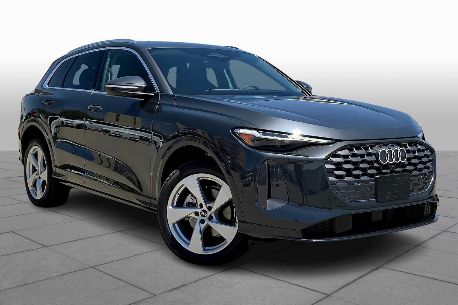2025 Audi Q5 2.0T Premium Plus photo 2