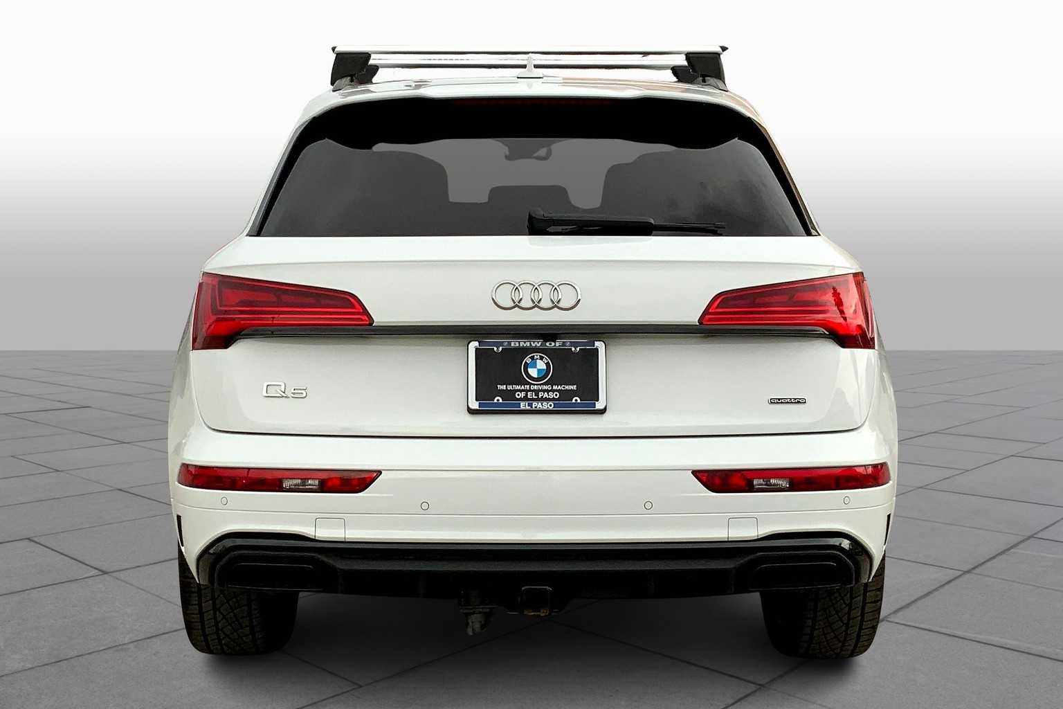 2022 Audi Q5 S line Prestige 45 TFSI Premium photo 4