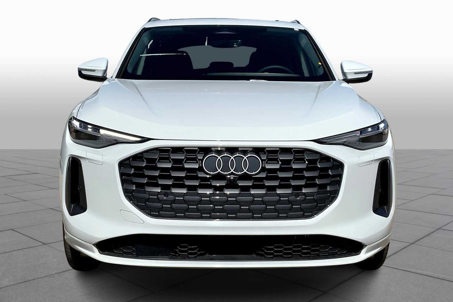 2025 Audi Q5 2.0T Prestige photo 2