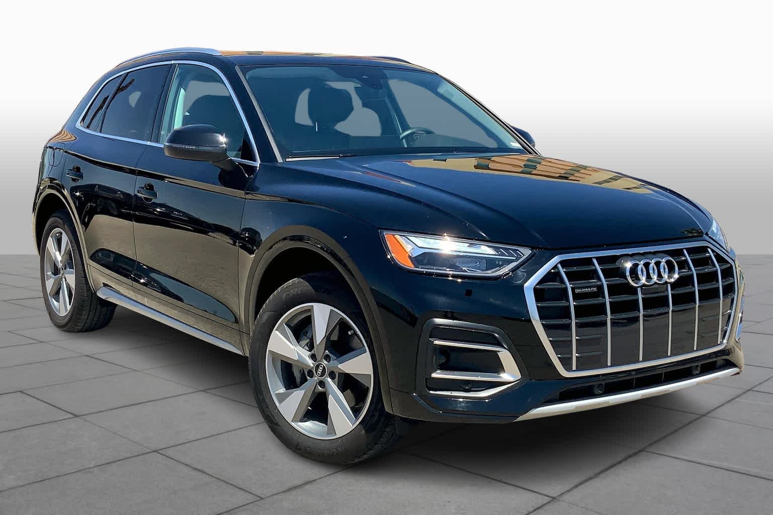 Used 2024 Audi Q5 Premium Plus with VIN WA1BBAFY6R2030802 for sale in El Paso, TX