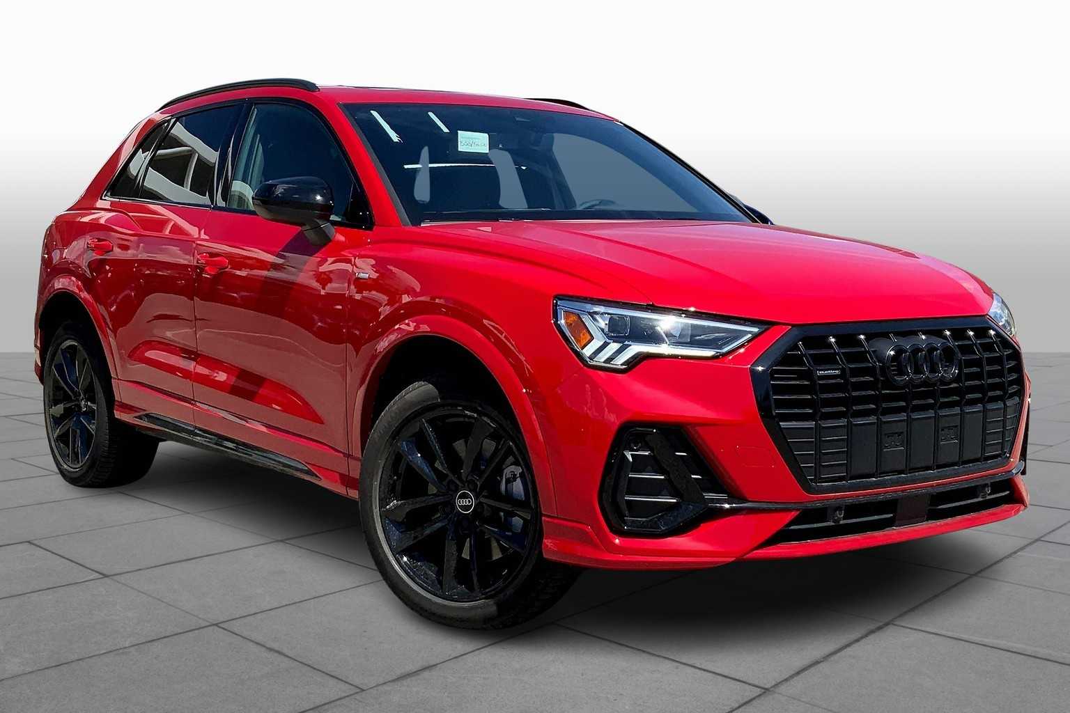2025 Audi Q3 45 TFSI S line Premium photo 2