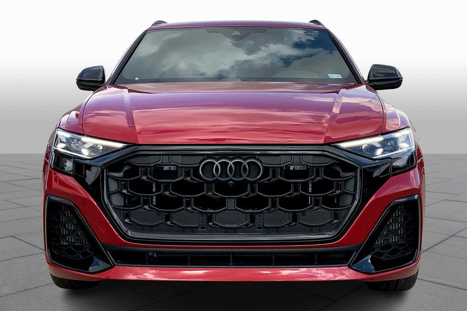 2024 Audi SQ8 Prestige photo 3