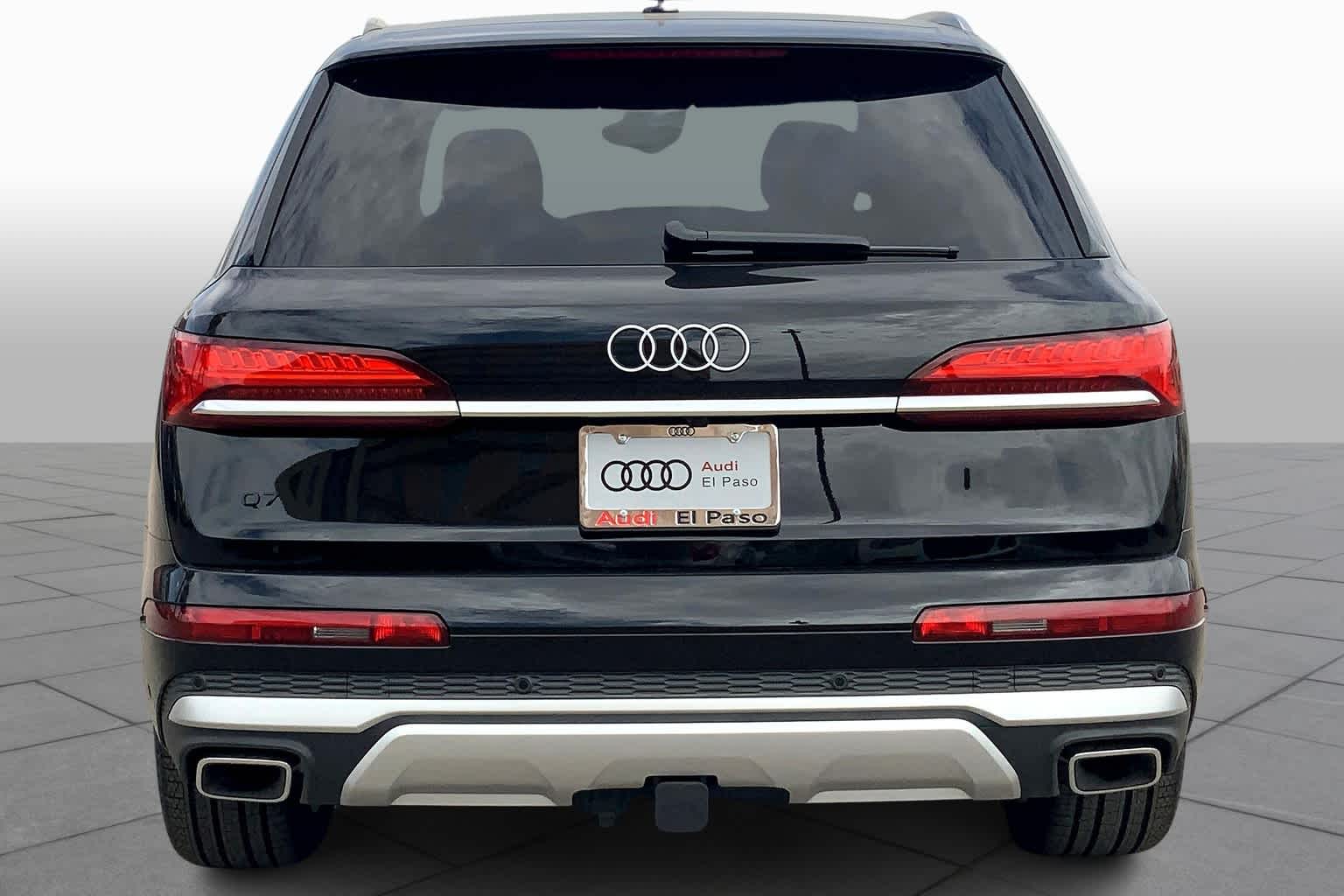 2025 Audi Q7 55 Premium Plus photo 4