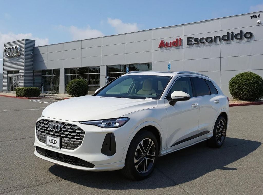 2025 Audi New Q5 Prestige's photo