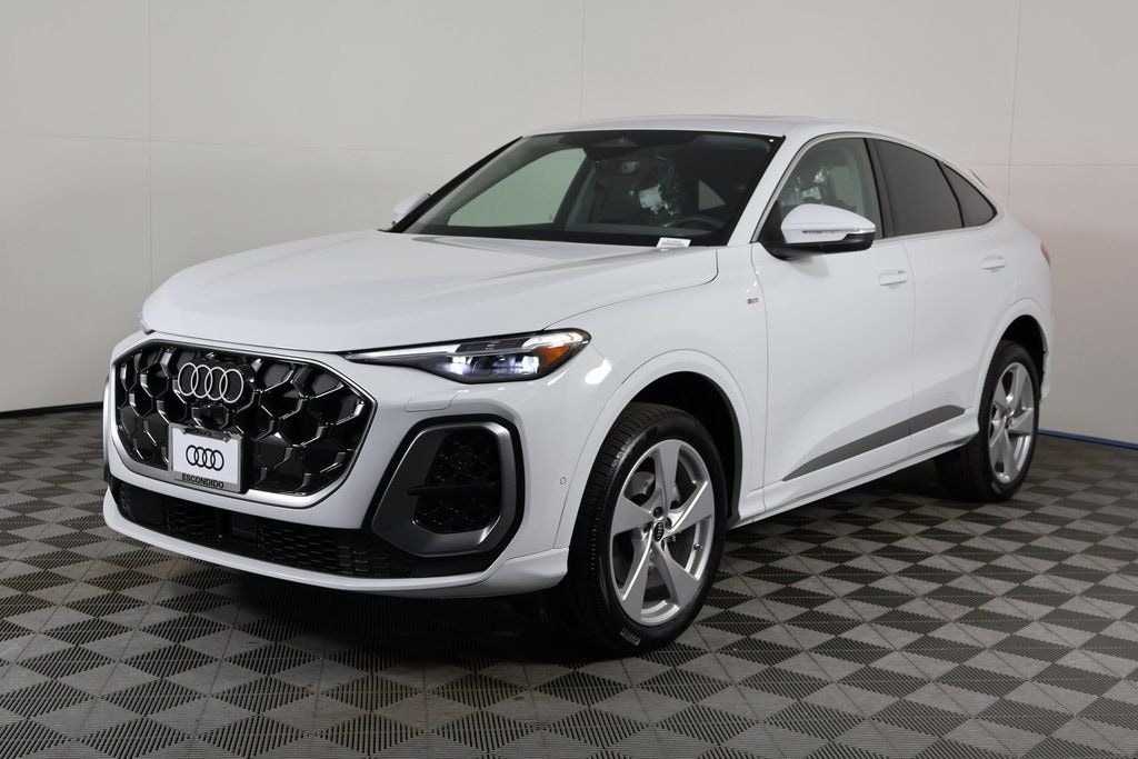New 2025 Audi Q5 2.0T Premium SUV