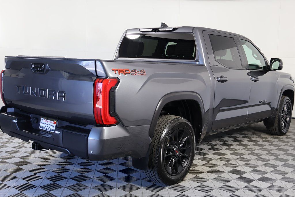2025 Toyota Tundra Limited photo 4