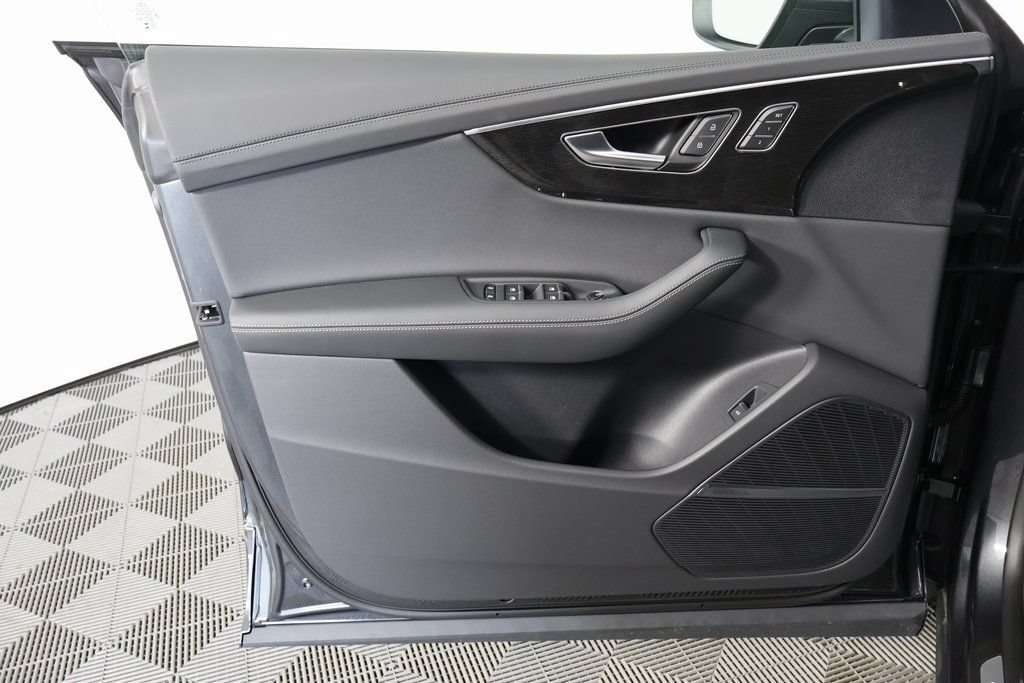 2026 Audi Q8 Prestige - Photo 7