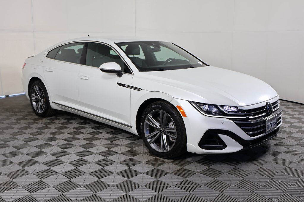2023 Volkswagen Arteon SE R-Line photo 2